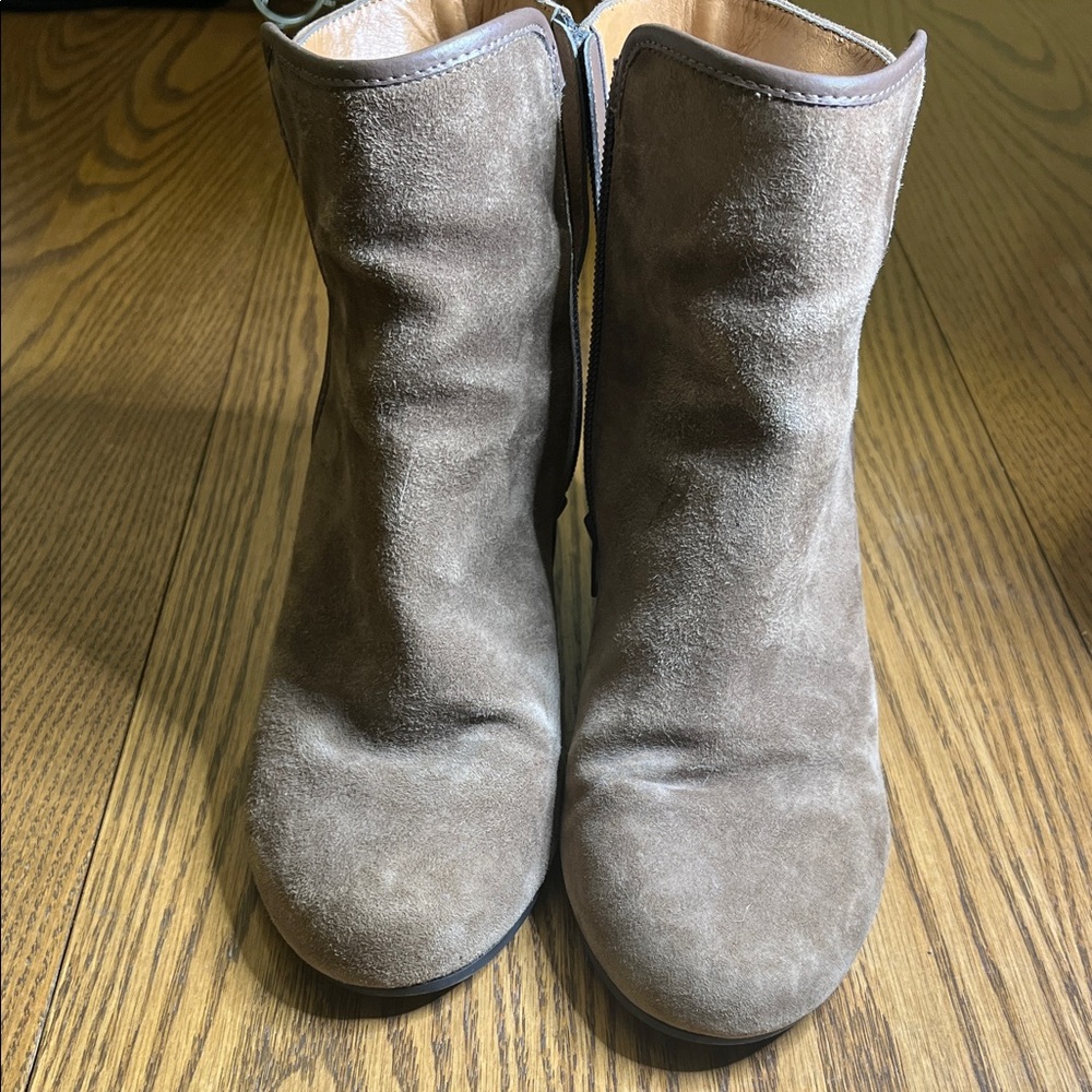 Women's Suede Ankle Boots - Brown